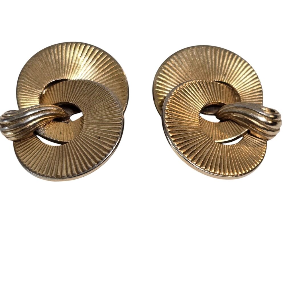 Vintage Boucher Signed Circle Wreath Clip On Earrings Gold Fan Art‎ deco ~READ